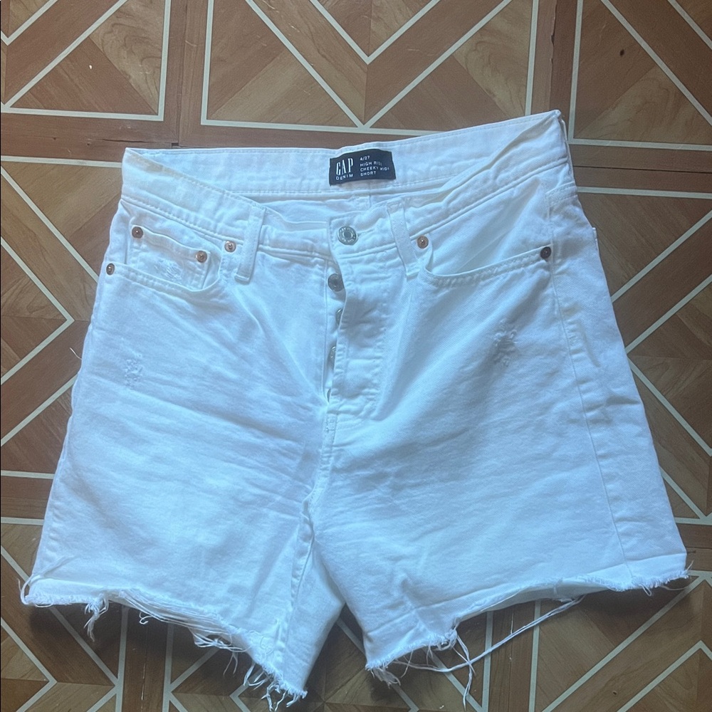 GAP White Raw-Hem High-Rise Denim Shorts